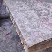 Stół kamienny ogrodowy